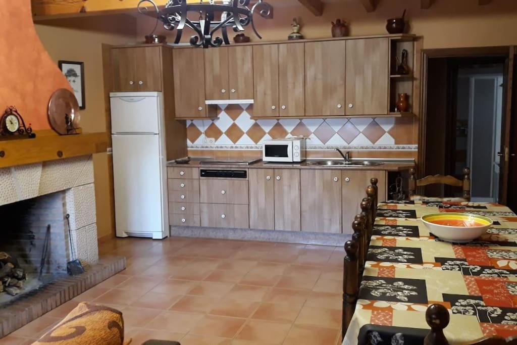 Casa Rural La Teja - Lagunas De Ruidera Осса-де-Монтьєль Екстер'єр фото